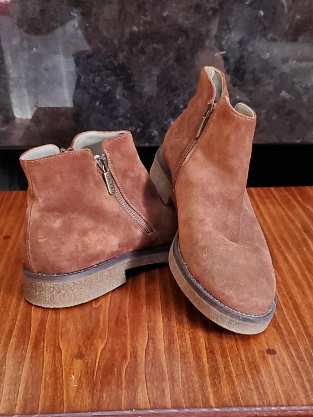 Womens Italeau Waterproof Foliana Booties